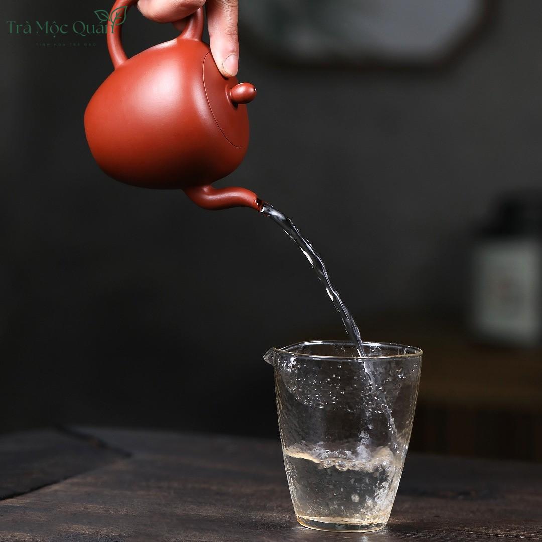 Ấm Tử Sa Mỹ Nhân Kiên Miêu Kim Đại Hồng Bào 260ml ATS43