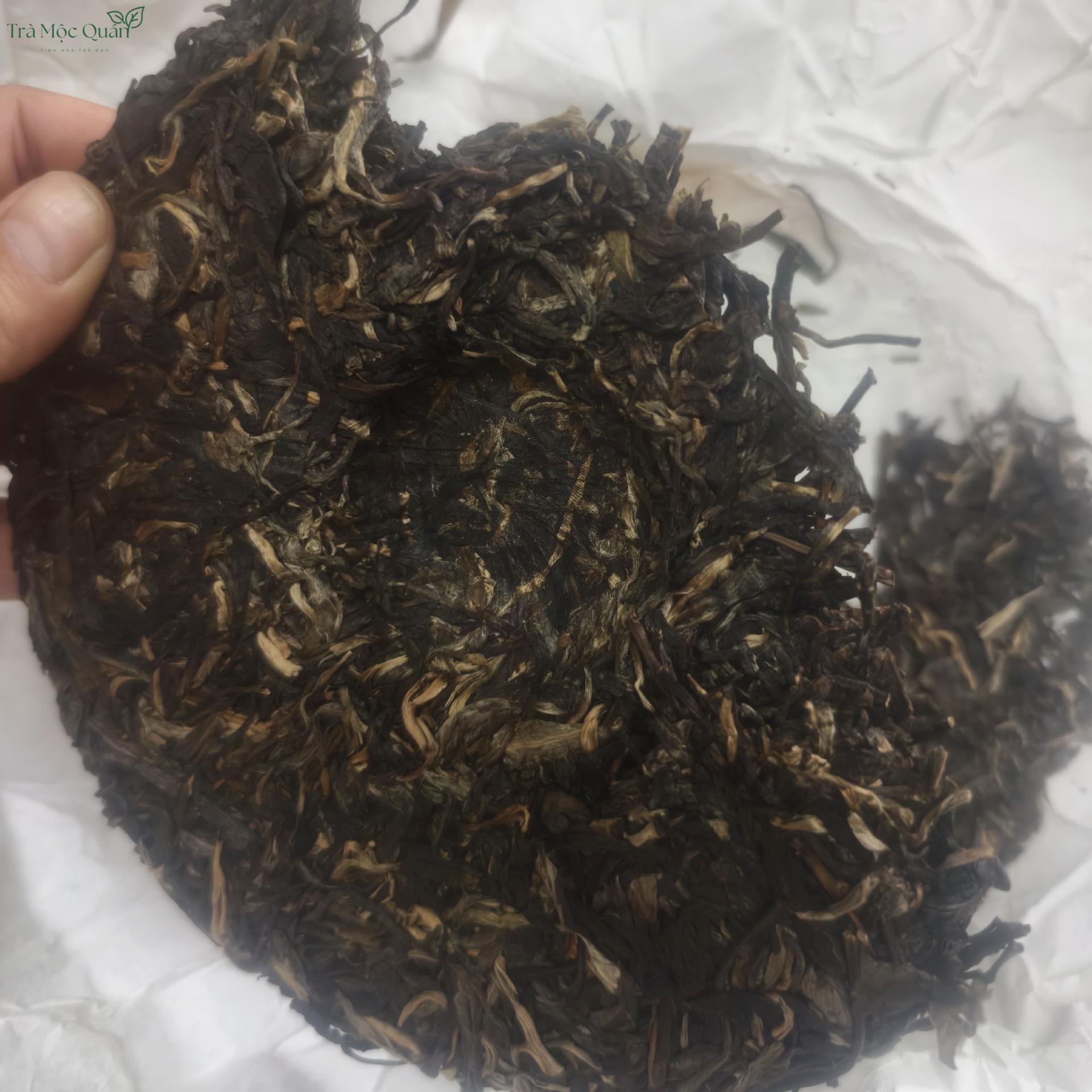 Bánh Trà Phổ Nhĩ Sống Lão Bản Chương Sinh Thái Đầu Xuân (357g) PN63