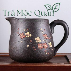 Chén Tống Tử Sa Khắc Mai Hoa Công Bôi Hắc Kim Sa 230ml CT110