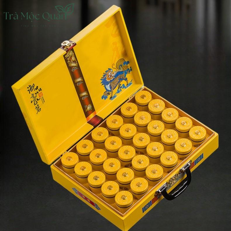 Trà Thiết Quan Âm – Hộp Quà Vali Vàng Kim Long 30 Hũ 420g QA54