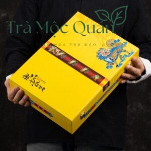 Trà Thiết Quan Âm – Hộp Quà Vali Vàng Kim Long 30 Hũ 420g QA54