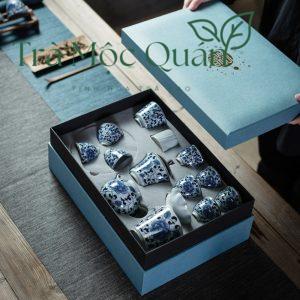 Bộ Ấm Chén Trà Sứ Họa Tiết Hoa Dây BAT18