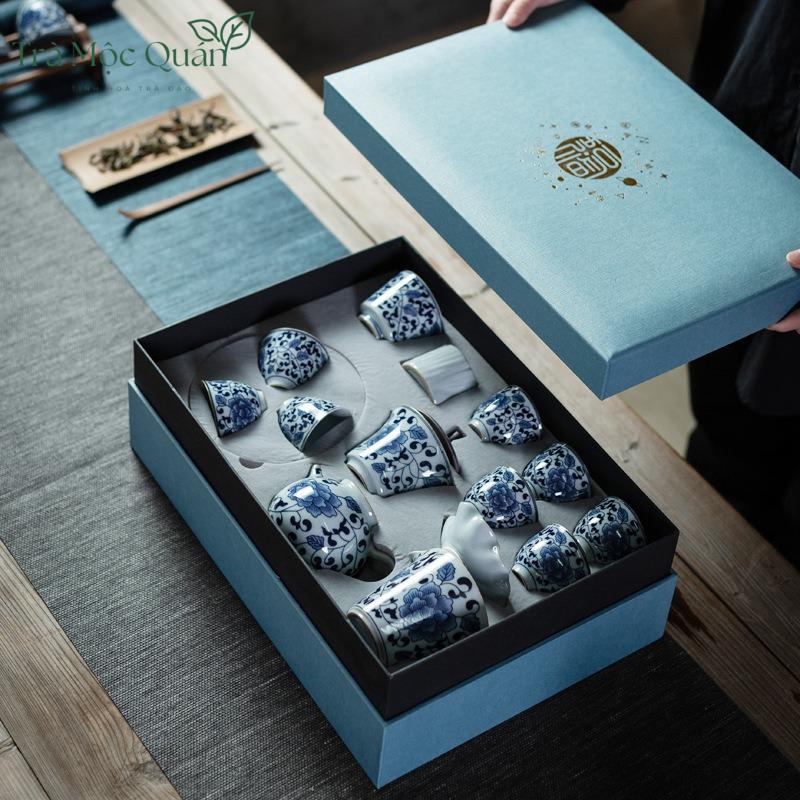 Bộ Ấm Chén Trà Sứ Họa Tiết Hoa Dây BAT18