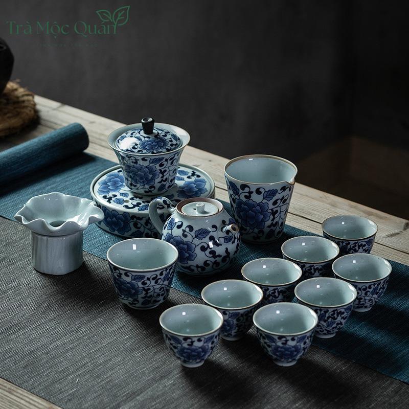 Bộ Ấm Chén Trà Sứ Họa Tiết Hoa Dây BAT18