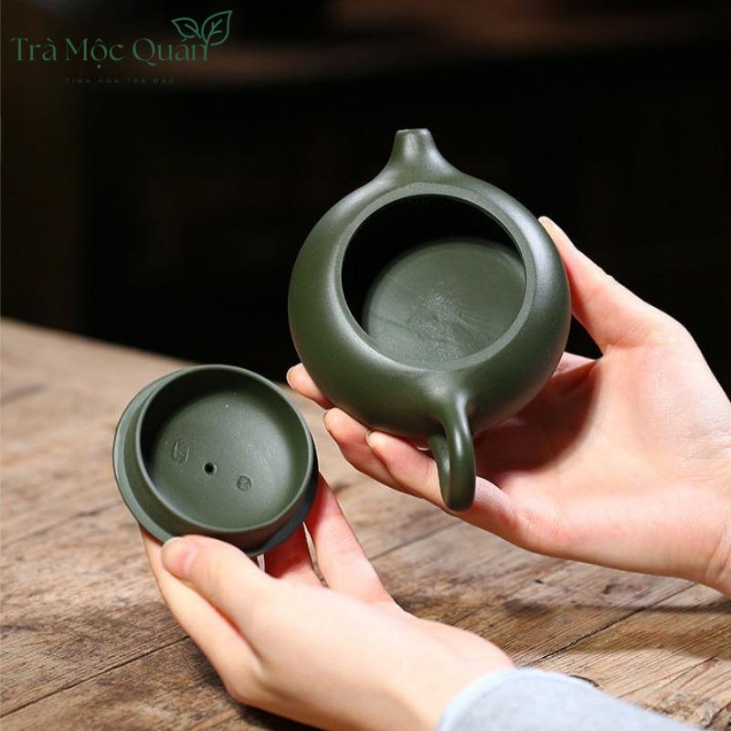 Ấm Tử Sa Tây Thi Dáng Dẹt Lục Nê 180ml ATS66